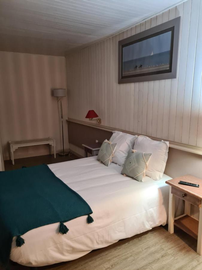 Le Royal Hotel Saint-Pol-sur-Ternoise エクステリア 写真