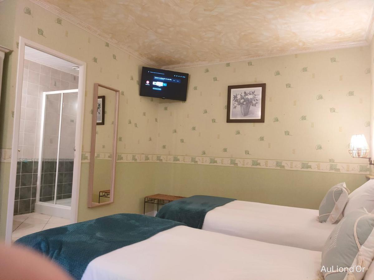 Le Royal Hotel Saint-Pol-sur-Ternoise エクステリア 写真