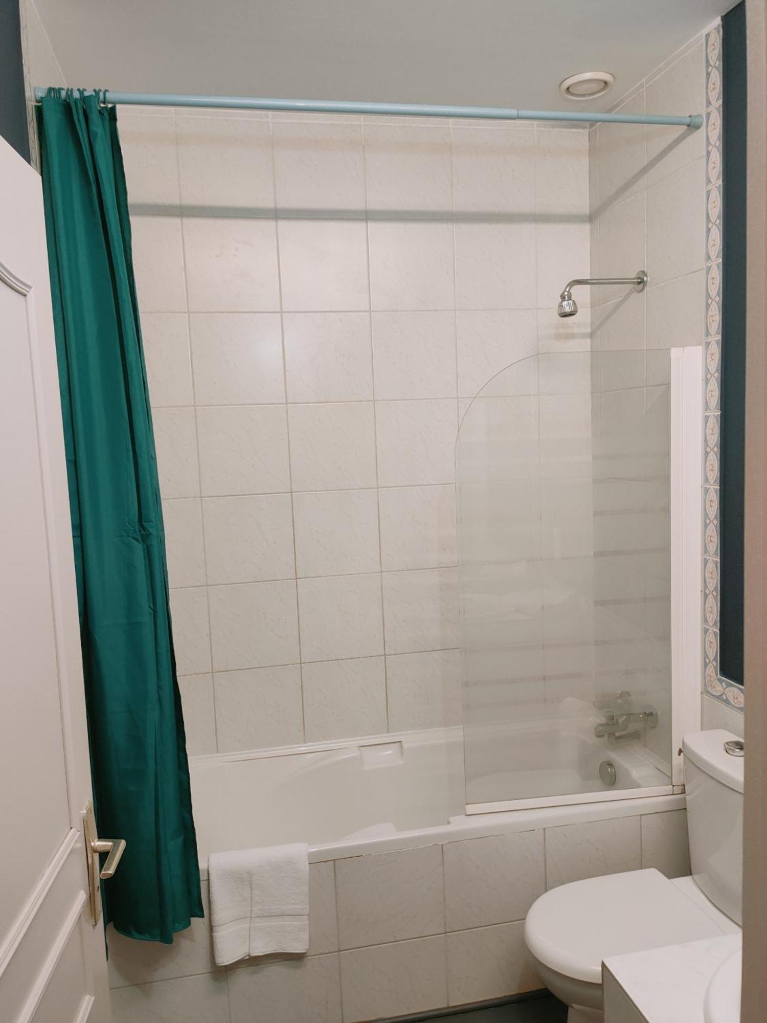 Le Royal Hotel Saint-Pol-sur-Ternoise エクステリア 写真